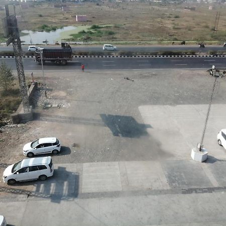 Hotel Golden City Vadodara Exterior foto