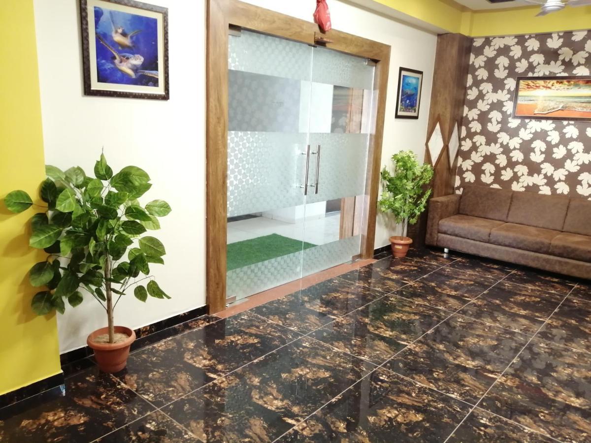 Hotel Golden City Vadodara Exterior foto